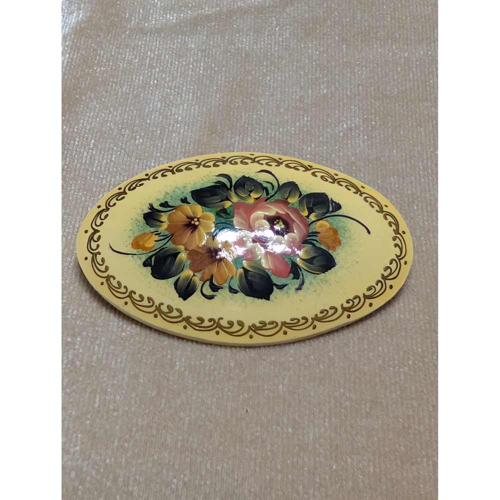 Vintage Hand Painted Zhostovo Style Floral Lacquer Wood Oval Brooch Pin Yellow